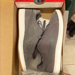 Nike Women's Gray and White Sneakers